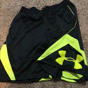 XL Under Armour Basketball Shorts